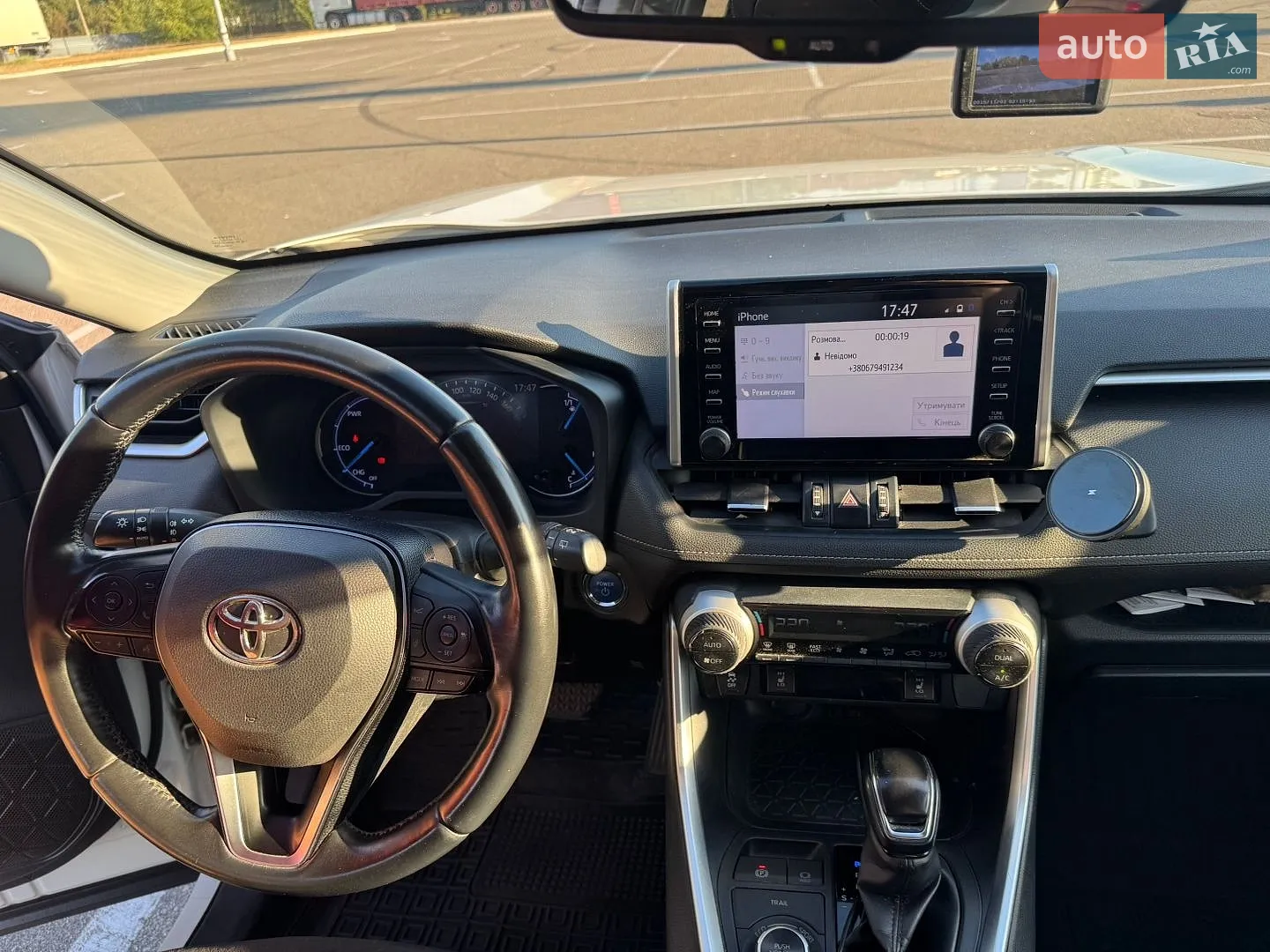 2019 Toyota RAV 4 - мініатюра 24