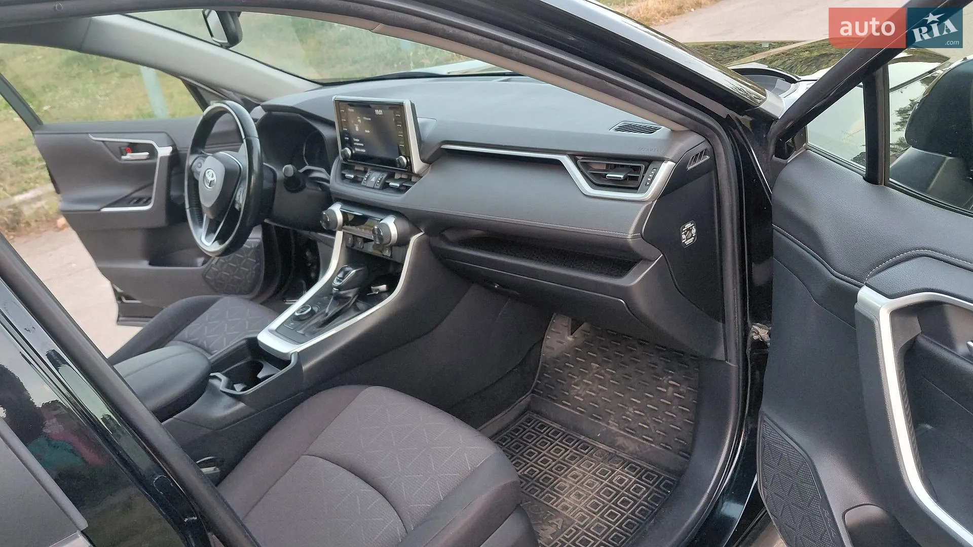 2021 Toyota RAV 4 - мініатюра 27