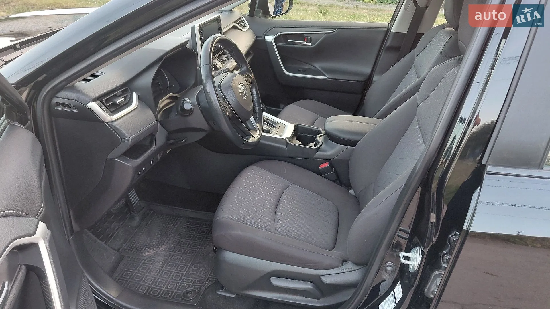 2021 Toyota RAV 4 - мініатюра 31