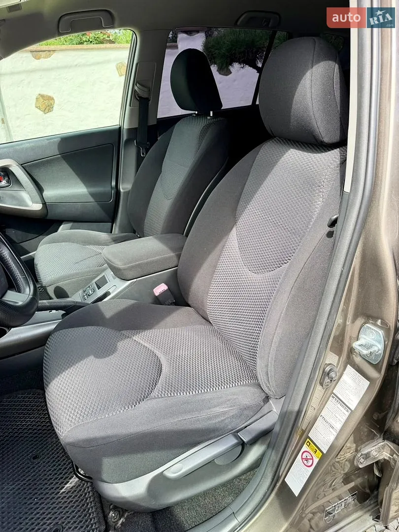 2011 Toyota RAV 4 - мініатюра 22