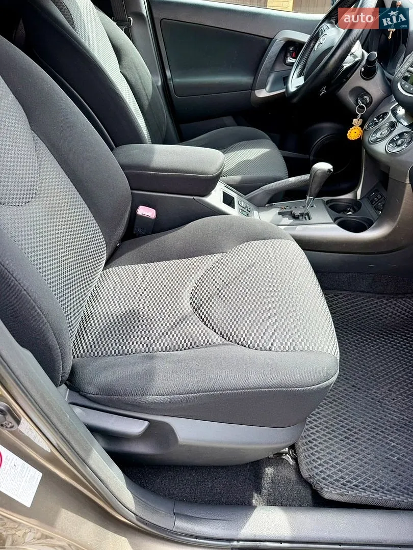 2011 Toyota RAV 4 - мініатюра 14