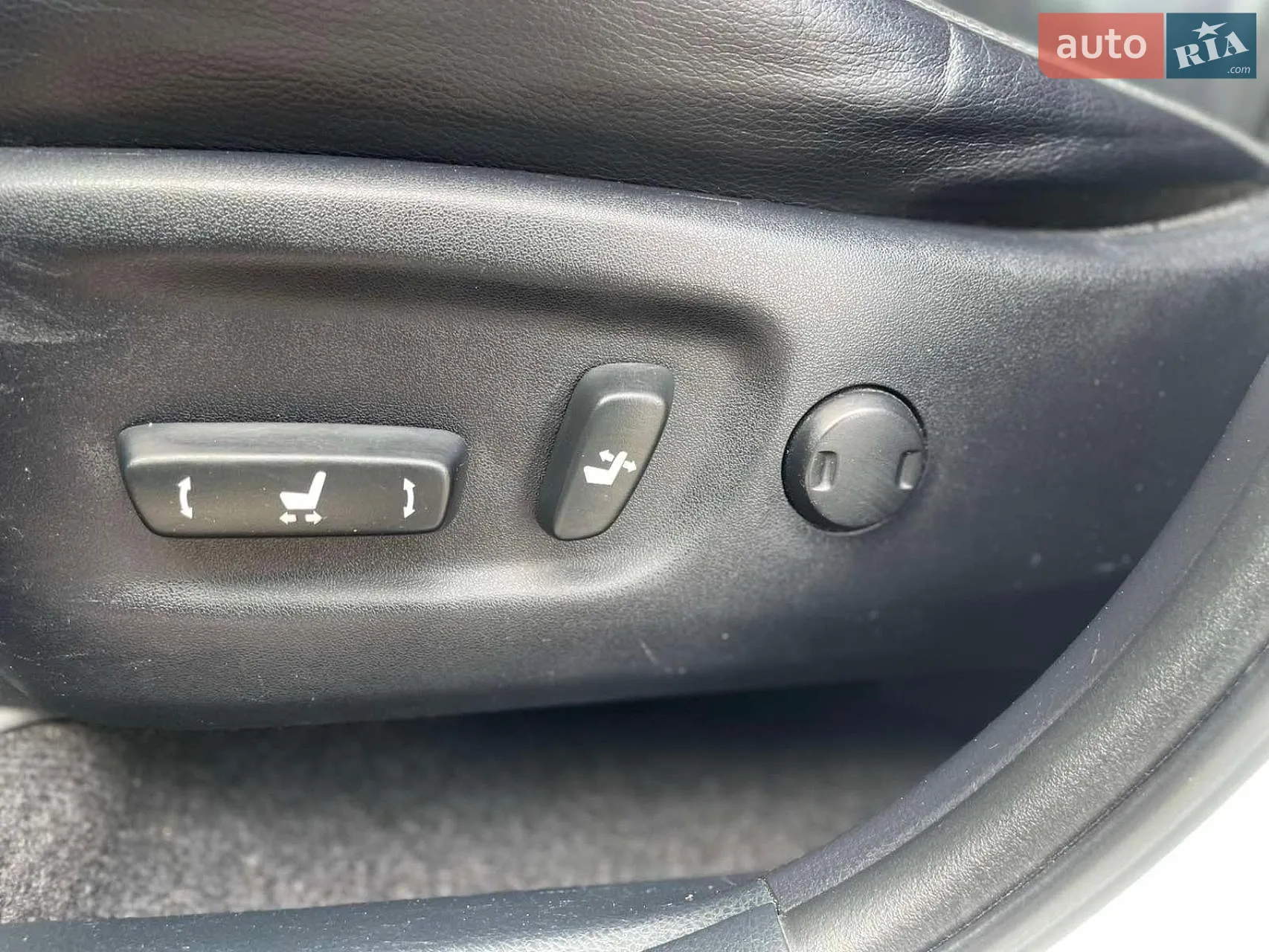 2013 Toyota RAV 4 - мініатюра 14