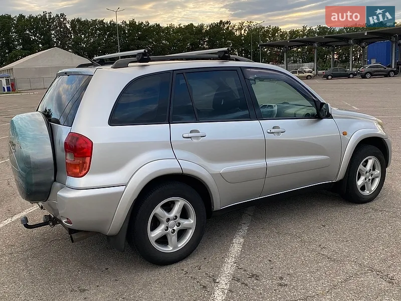 Toyota RAV4 2002