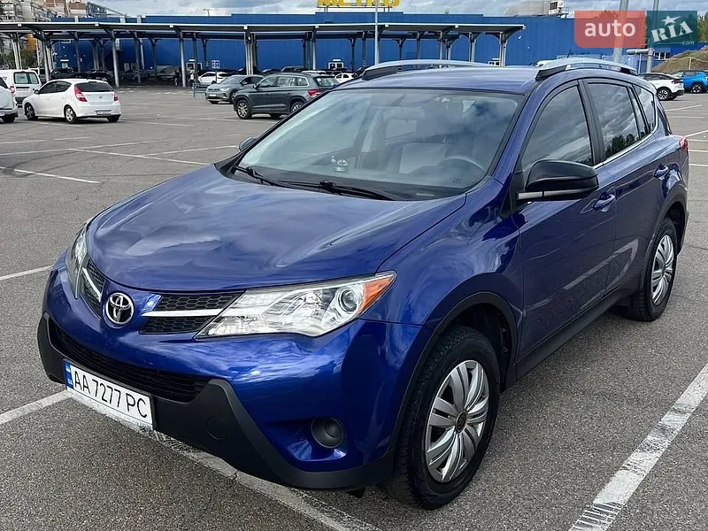Toyota RAV4 2015