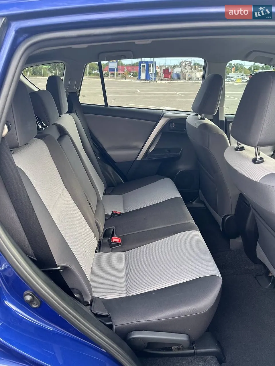 2015 Toyota RAV 4 - мініатюра 18