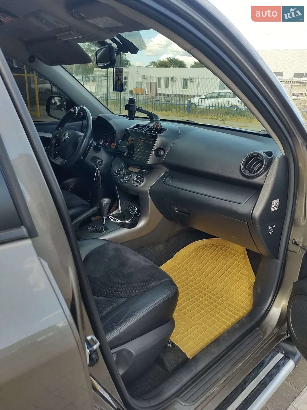 2010 Toyota RAV 4 - мініатюра 13