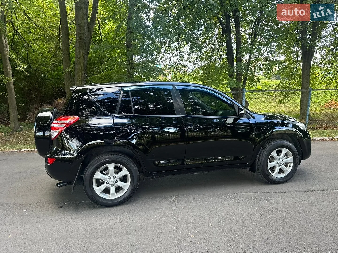 2010 Toyota RAV 4 - мініатюра 17