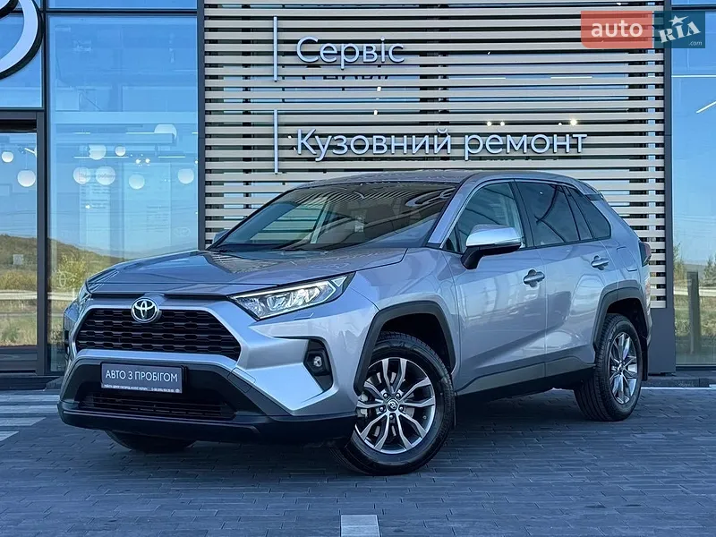 Toyota RAV4 2023