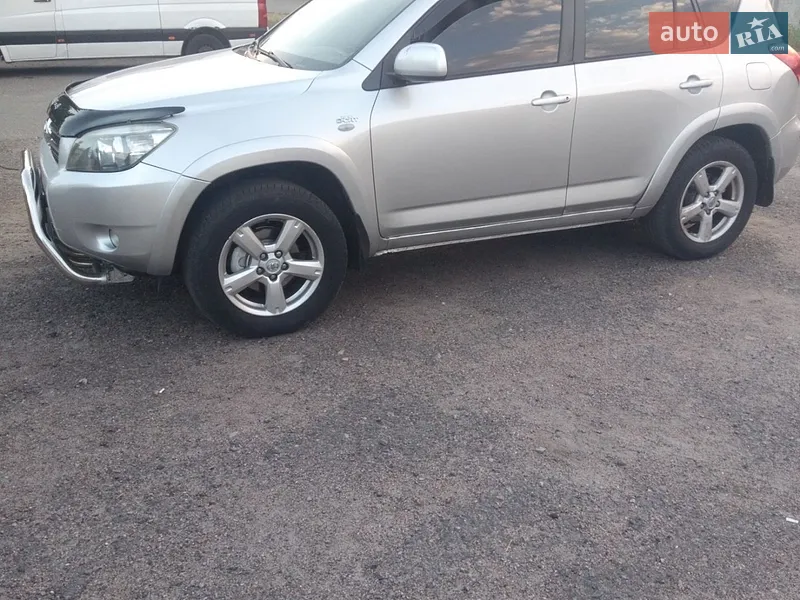 Toyota RAV4 2005