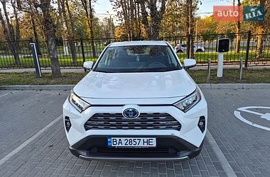Внедорожник / Кроссовер Toyota RAV4 2024 в Кропивницком
