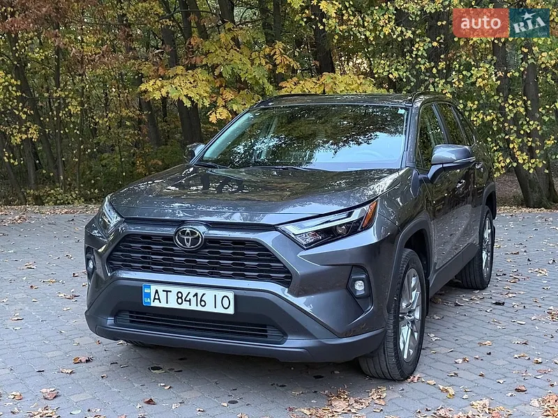 Toyota RAV4 2024