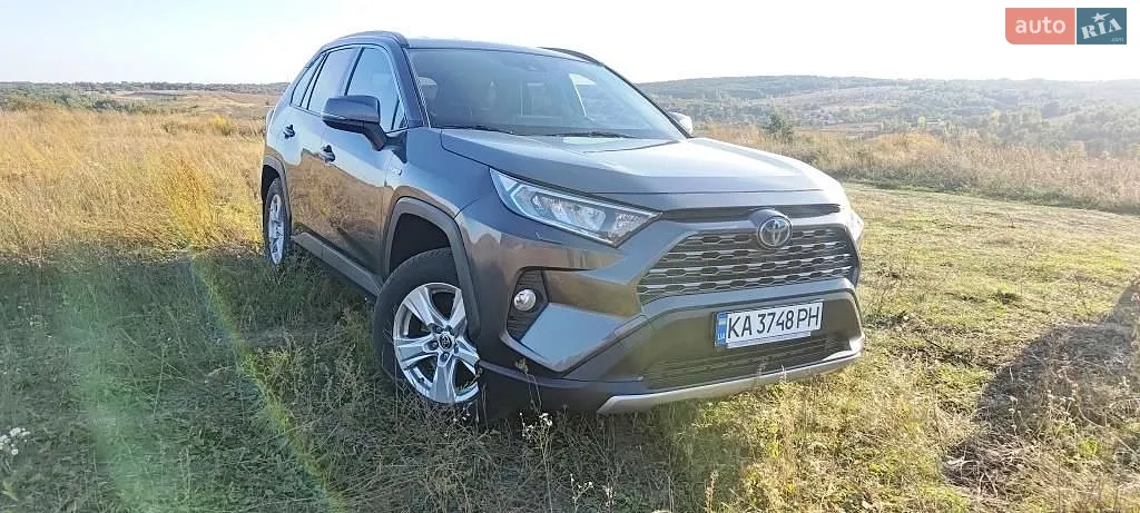 Toyota RAV4 2021