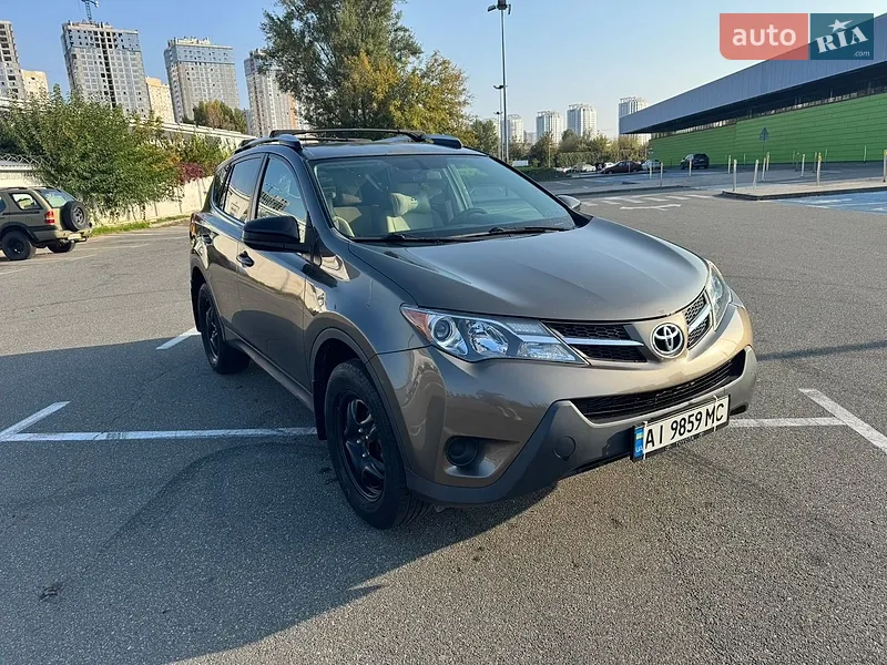 Toyota RAV4 2013