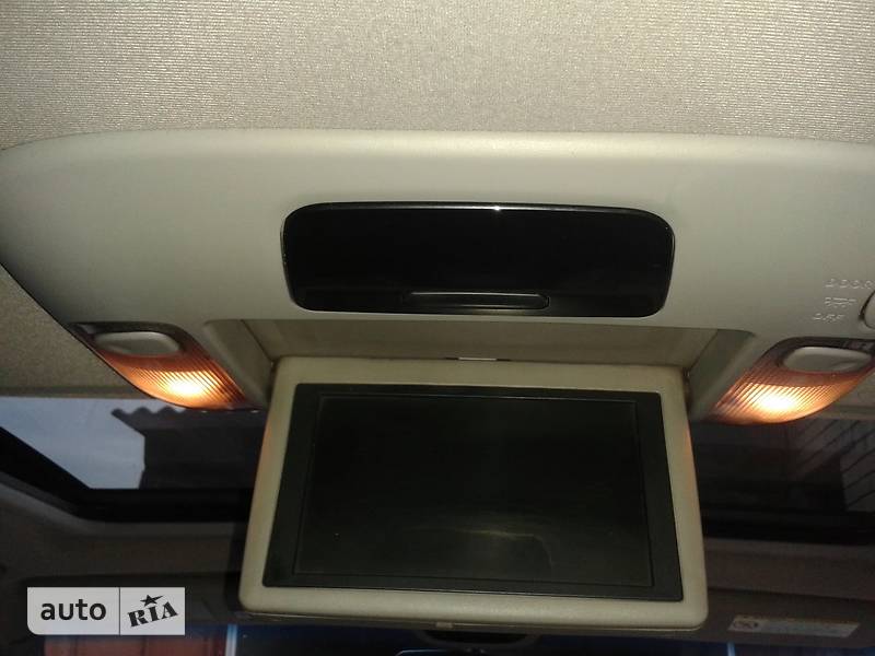 Внедорожник / Кроссовер Toyota Sequoia 2004 в Днепре