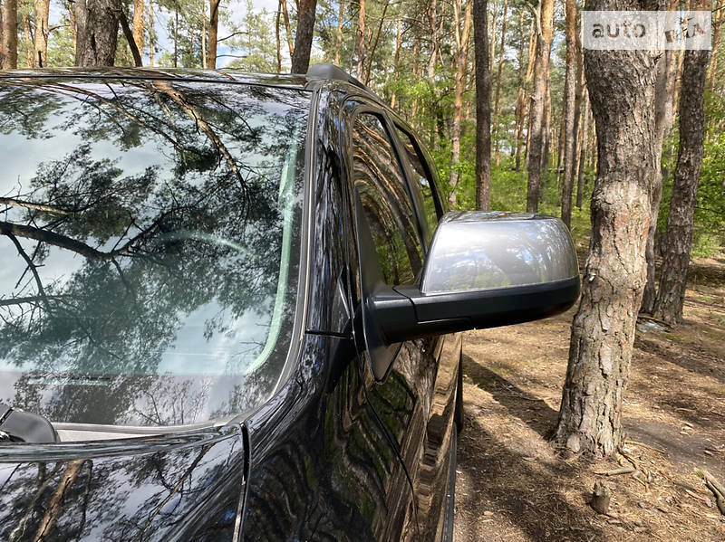 Позашляховик / Кросовер Toyota Sequoia 2009 в Києві