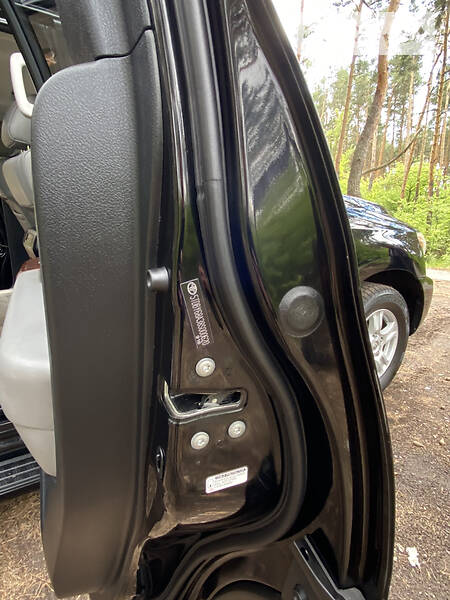 Позашляховик / Кросовер Toyota Sequoia 2009 в Києві