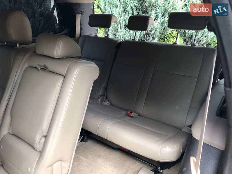 Внедорожник / Кроссовер Toyota Sequoia 2010 в Самборе