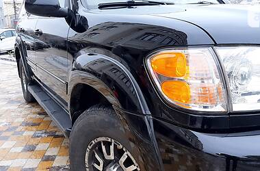 Внедорожник / Кроссовер Toyota Sequoia 2001 в Николаеве