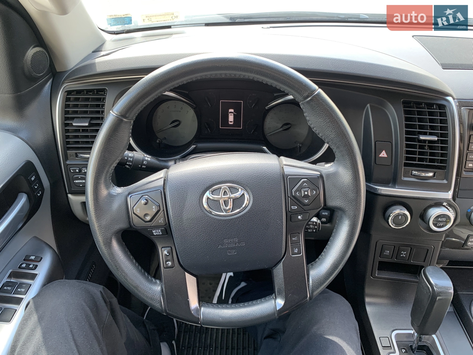 2017 Toyota Sequoia - мініатюра 34