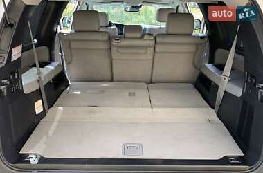 Внедорожник / Кроссовер Toyota Sequoia 2017 в 