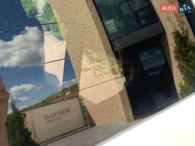 Позашляховик / Кросовер Toyota Sequoia 2017 в Хмельницькому