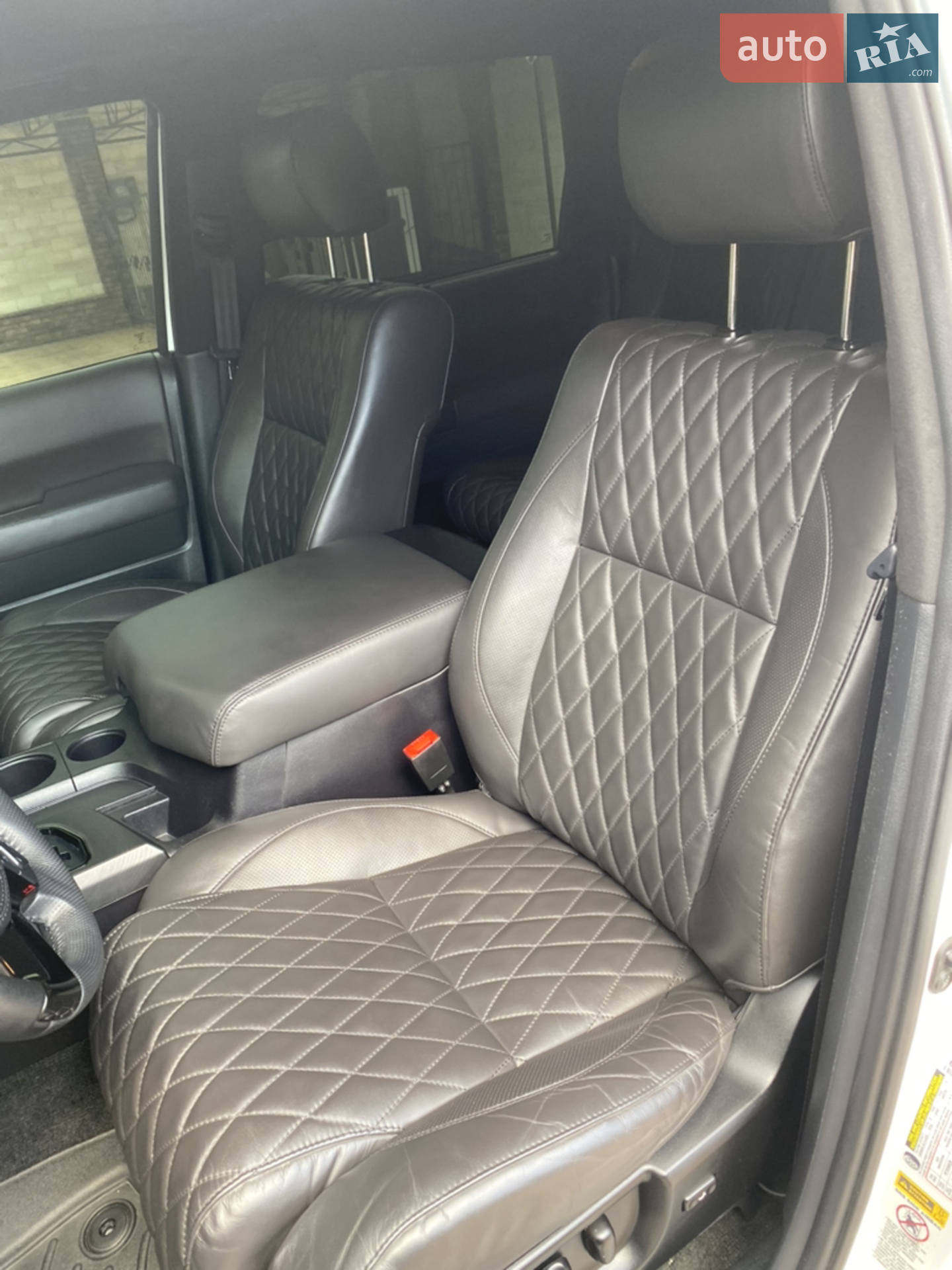 2014 Toyota Sequoia - мініатюра 10