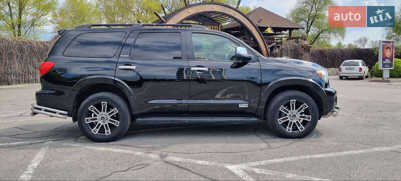 Позашляховик / Кросовер Toyota Sequoia 2008 в Дніпрі