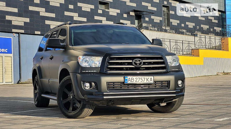Внедорожник / Кроссовер Toyota Sequoia 2008 в Виннице