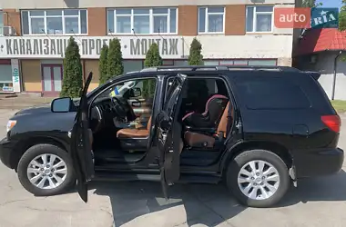 Toyota Sequoia 2008