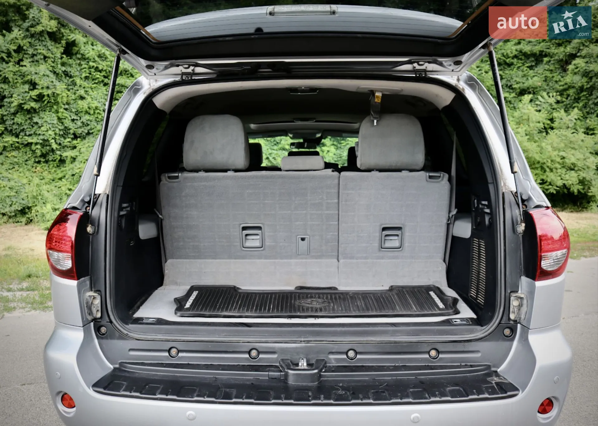 2017 Toyota Sequoia - мініатюра 23