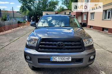 Внедорожник / Кроссовер Toyota Sequoia 2017 в Львове