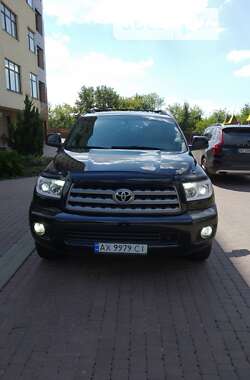 Внедорожник / Кроссовер Toyota Sequoia 2009 в Харькове