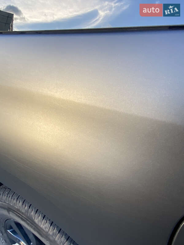 Позашляховик / Кросовер Toyota Sequoia 2017 в Кривому Розі