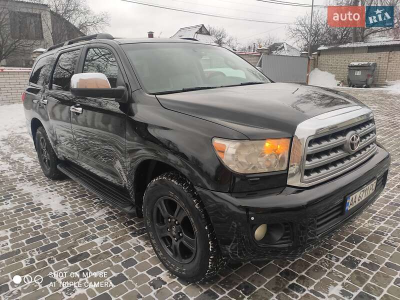 Внедорожник / Кроссовер Toyota Sequoia 2008 в Киеве фото 12 Внедорожник / Кроссовер Toyota Sequoia 2008 в Киеве