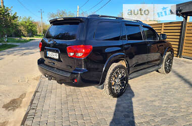 Позашляховик / Кросовер Toyota Sequoia 2008 в Кривому Розі