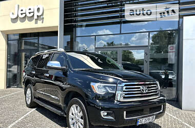 Внедорожник / Кроссовер Toyota Sequoia 2018 в Днепре