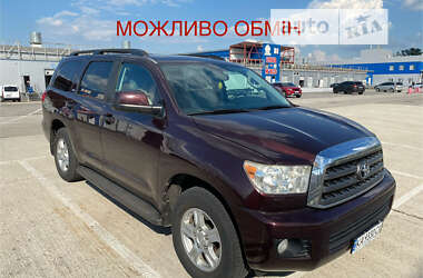 Позашляховик / Кросовер Toyota Sequoia 2012 в Києві