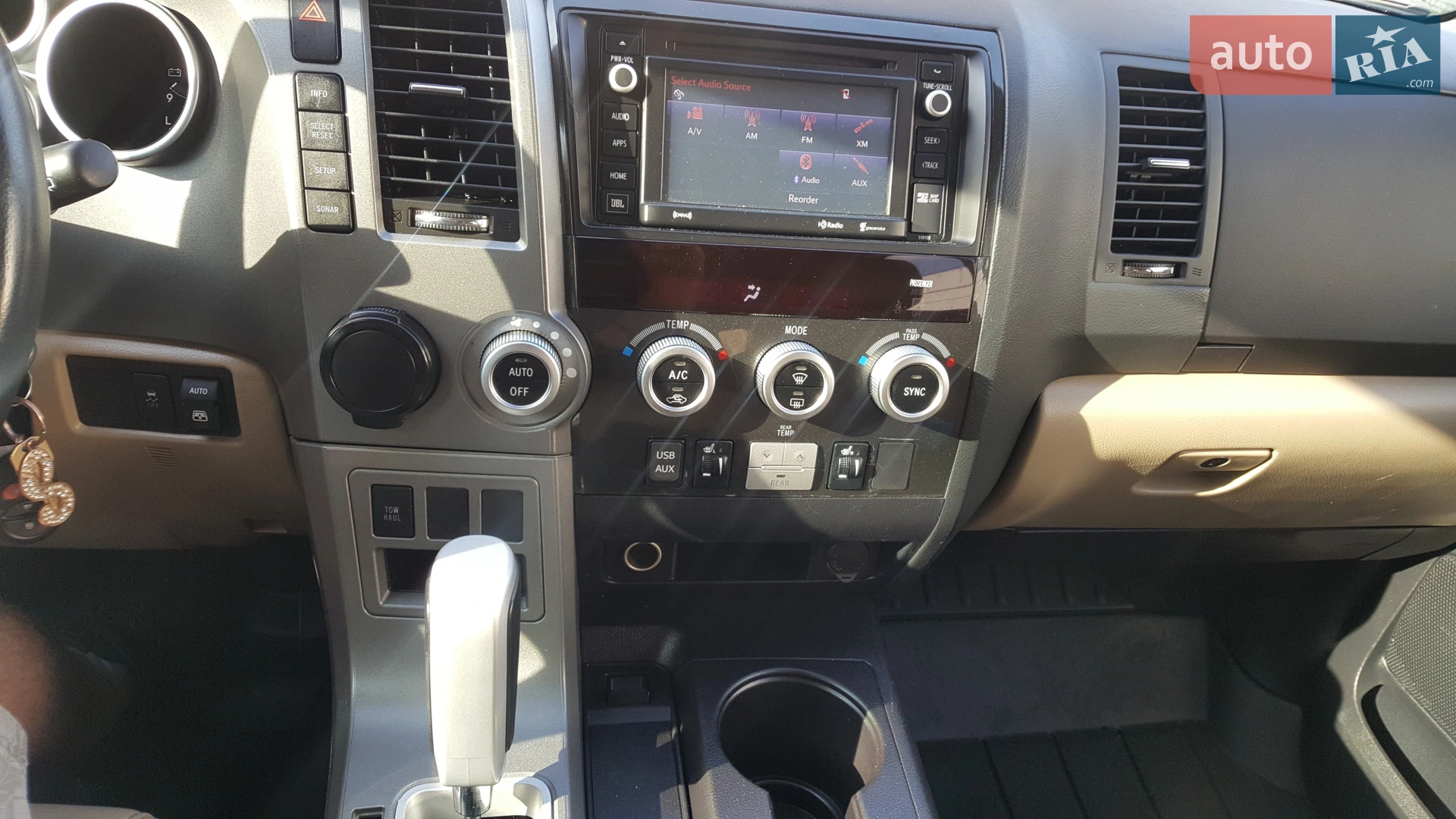 2017 Toyota Sequoia - мініатюра 21