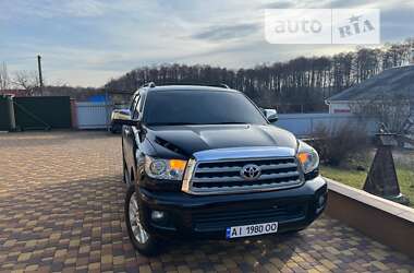 Внедорожник / Кроссовер Toyota Sequoia 2010 в Вышгороде