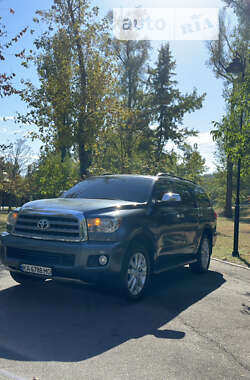 Внедорожник / Кроссовер Toyota Sequoia 2008 в Киеве