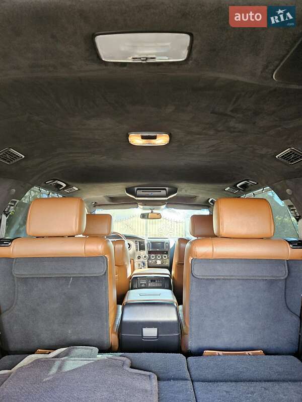 Toyota Sequoia 2013