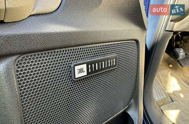 Внедорожник / Кроссовер Toyota Sequoia 2008 в 