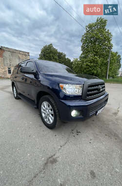 Внедорожник / Кроссовер Toyota Sequoia 2008 в Прилуках