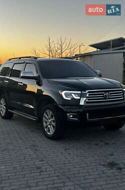 Внедорожник / Кроссовер Toyota Sequoia 2008 в 