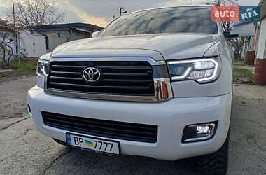 Внедорожник / Кроссовер Toyota Sequoia 2008 в Одессе