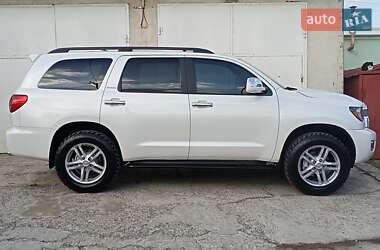 Внедорожник / Кроссовер Toyota Sequoia 2008 в Одессе