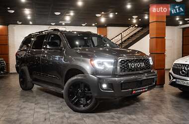 Внедорожник / Кроссовер Toyota Sequoia 2018 в Одессе