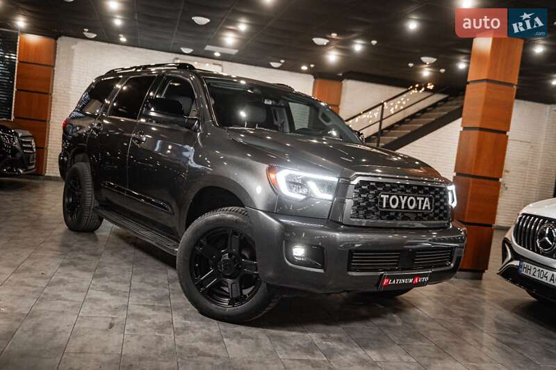 Позашляховик / Кросовер Toyota Sequoia 2018 в Одесі