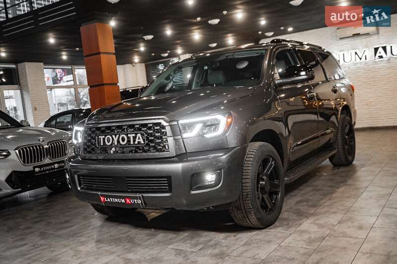 Позашляховик / Кросовер Toyota Sequoia 2018 в Одесі