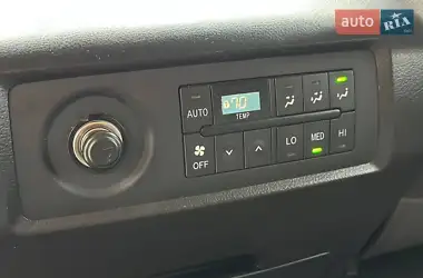 Toyota Sequoia 2016